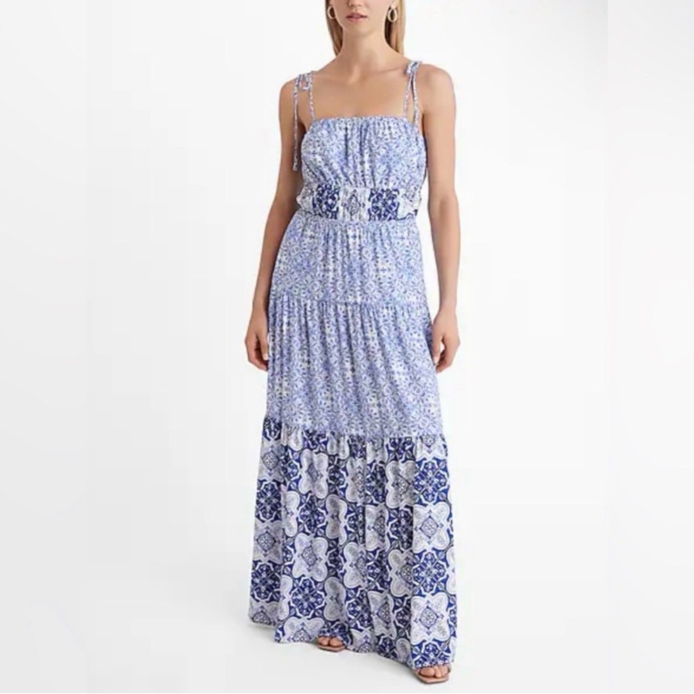 EXPRESS Printed Square Neck Sleeveless Tiered Maxi Dress NWT Size X-Small